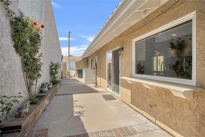 2382 Leeward Circle, Westlake Village, California 91361
