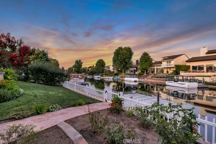 2382 Leeward Circle, Westlake Village, California 91361