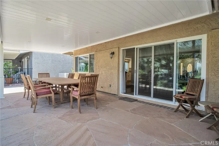 2382 Leeward Circle, Westlake Village, California 91361