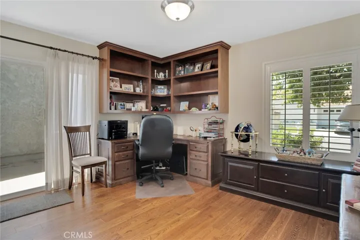 2382 Leeward Circle, Westlake Village, California 91361