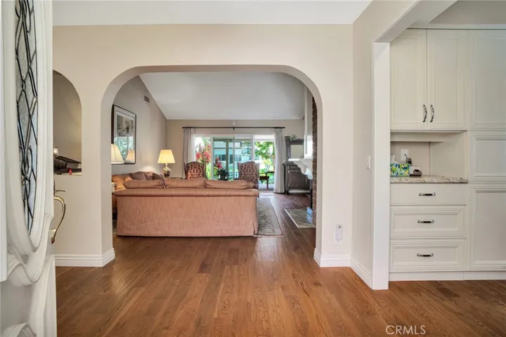 2382 Leeward Circle, Westlake Village, California 91361