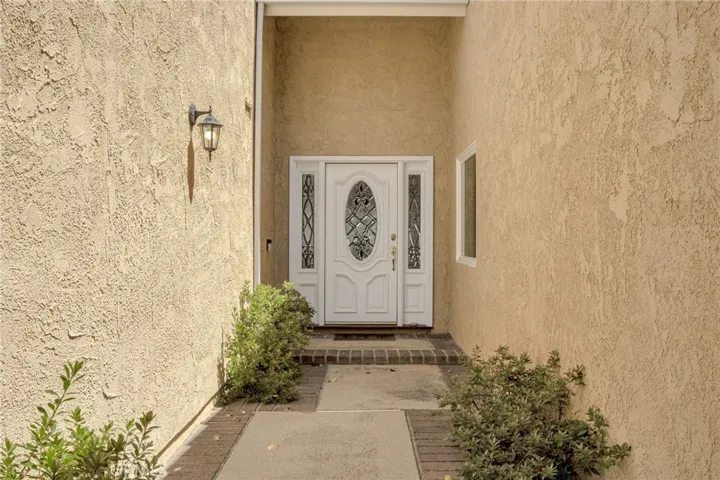 2382 Leeward Circle, Westlake Village, California 91361