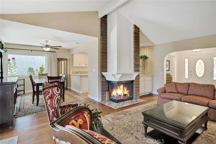 2382 Leeward Circle, Westlake Village, California 91361