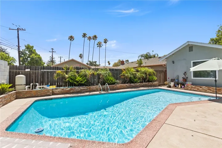 289 E Mckinley Avenue, Pomona, California 91767