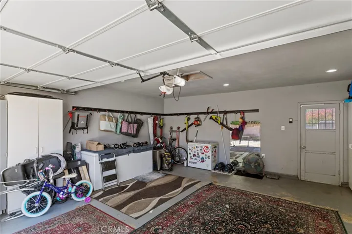 289 E Mckinley Avenue, Pomona, California 91767