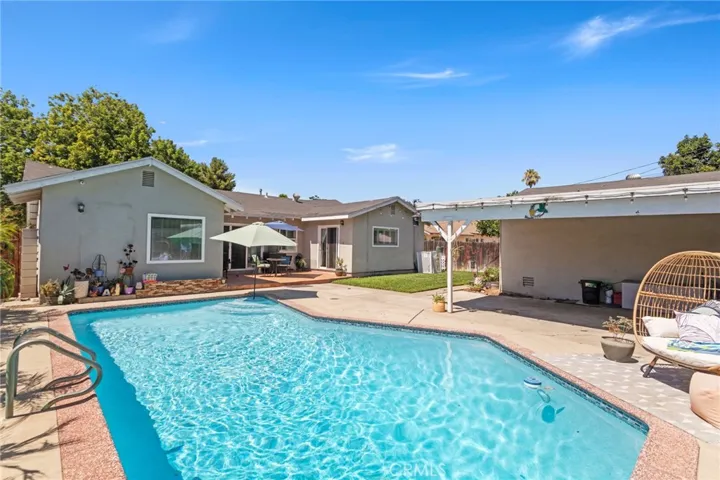 289 E Mckinley Avenue, Pomona, California 91767