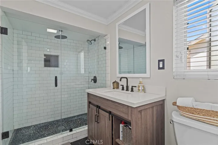 289 E Mckinley Avenue, Pomona, California 91767
