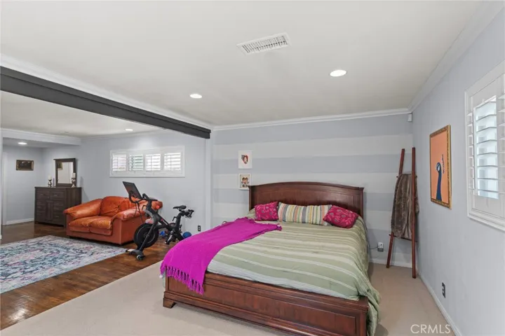 289 E Mckinley Avenue, Pomona, California 91767