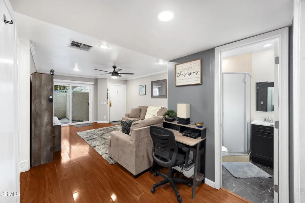 3902 Bresee Avenue 1, Baldwin Park, California 91706 home-pic-4