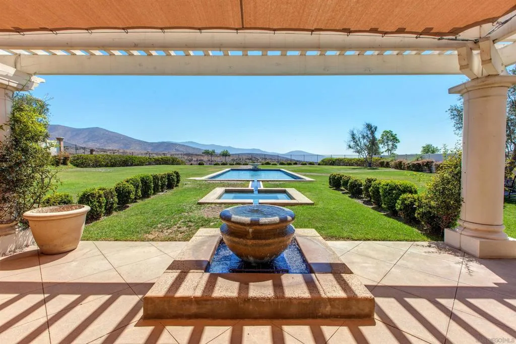 671 Via Maggiore, Chula Vista, California 91914 home-pic-32