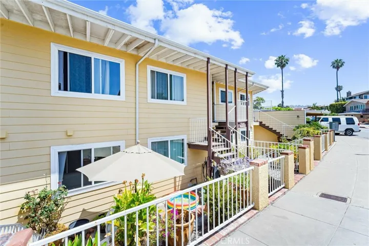 230 Avenida Montalvo, San Clemente, California 92672