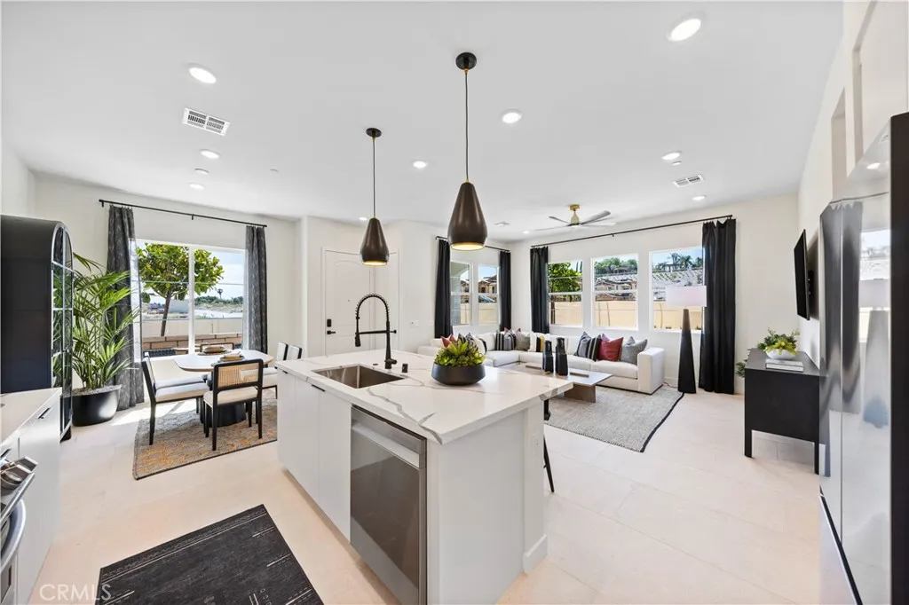 221 Roma Court, Walnut, California 91789 home-pic-7