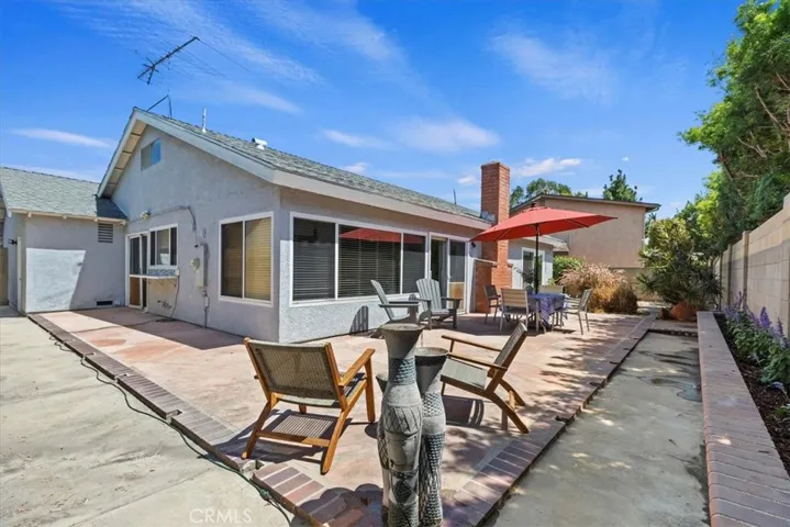 5832 Roxbury Court, Cypress, California 90630