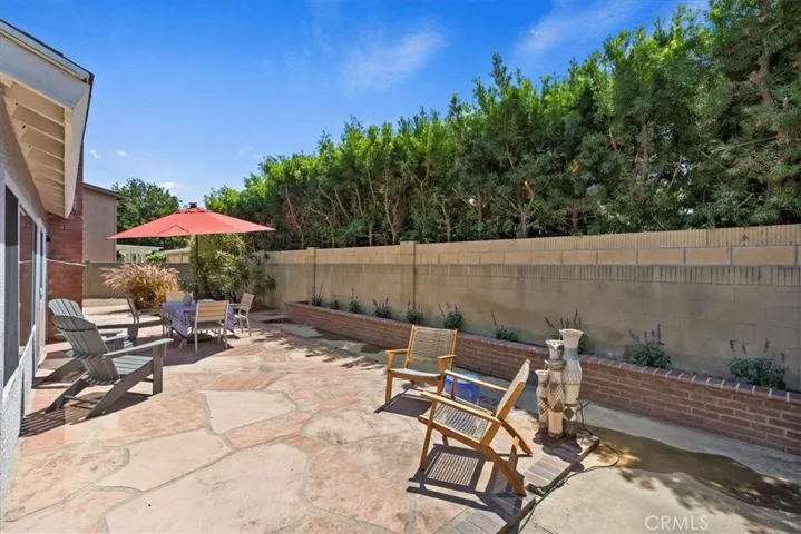 5832 Roxbury Court, Cypress, California 90630