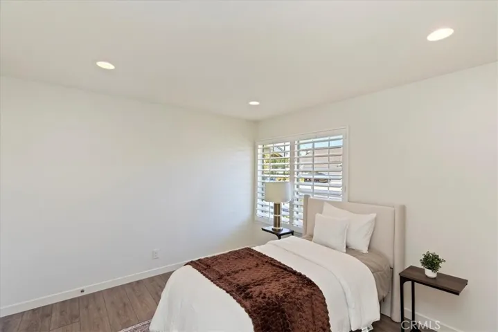 5832 Roxbury Court, Cypress, California 90630