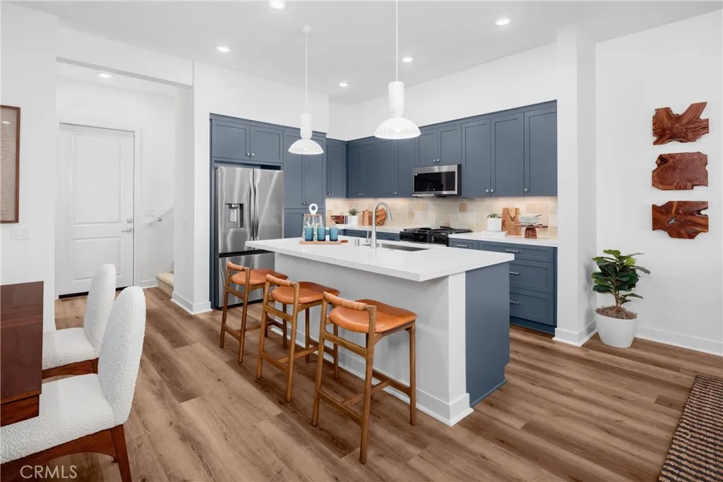 22046 Florencce Circle, Walnut, California 91789 home-pic-2