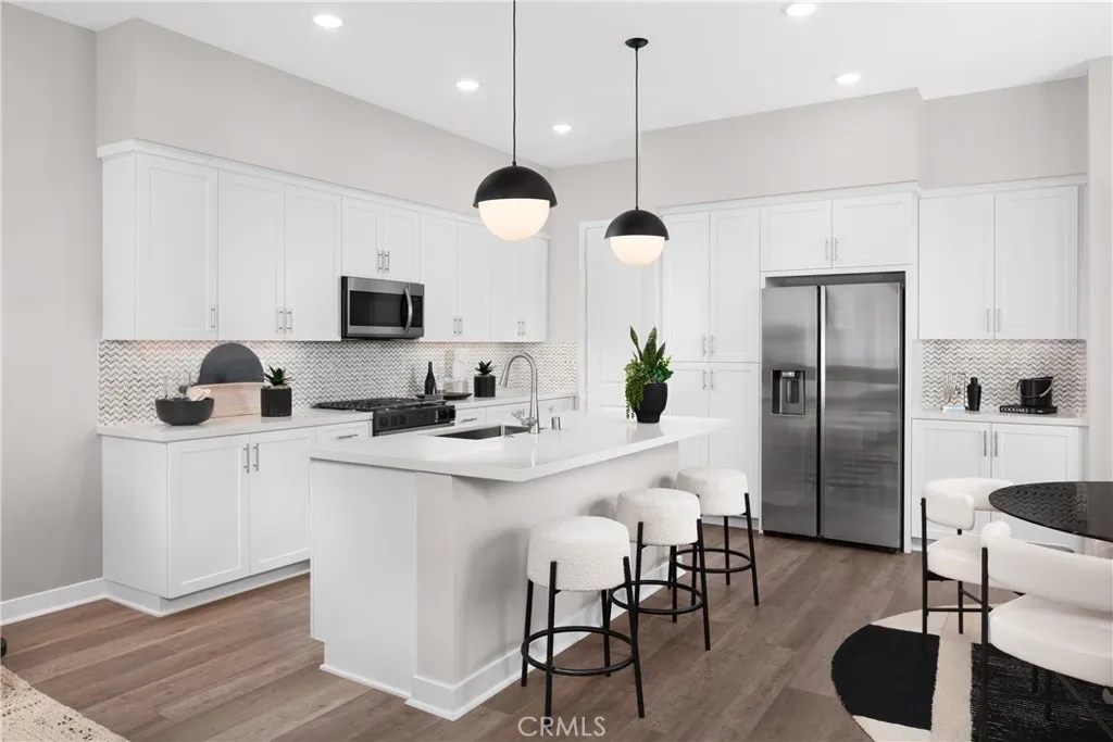 226 Roma Court, Walnut, California 91789 home-pic-8