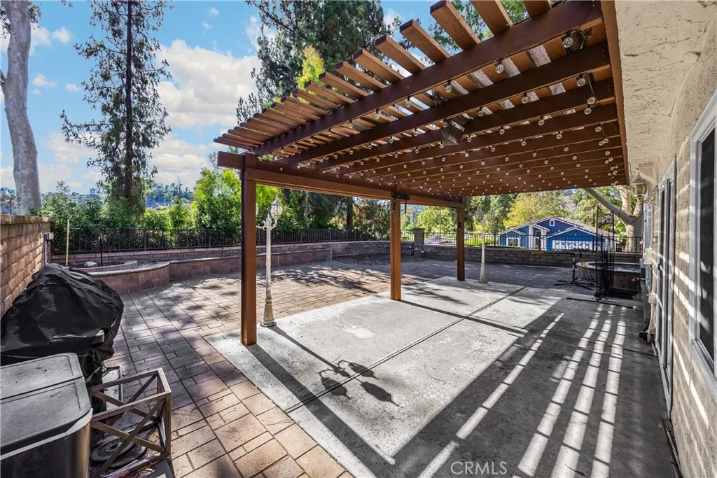 1 Country Wood Drive, Pomona, California 91766 home-pic-24