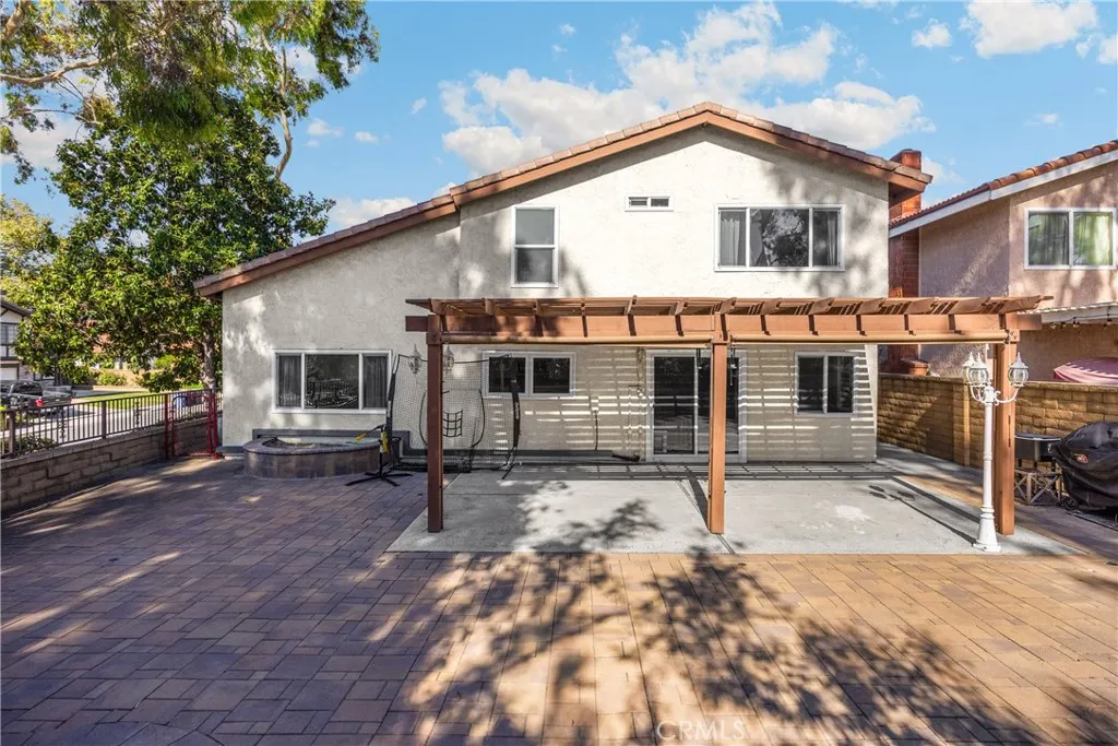 1 Country Wood Drive, Phillips Ranch, California 92408 home-pic-24