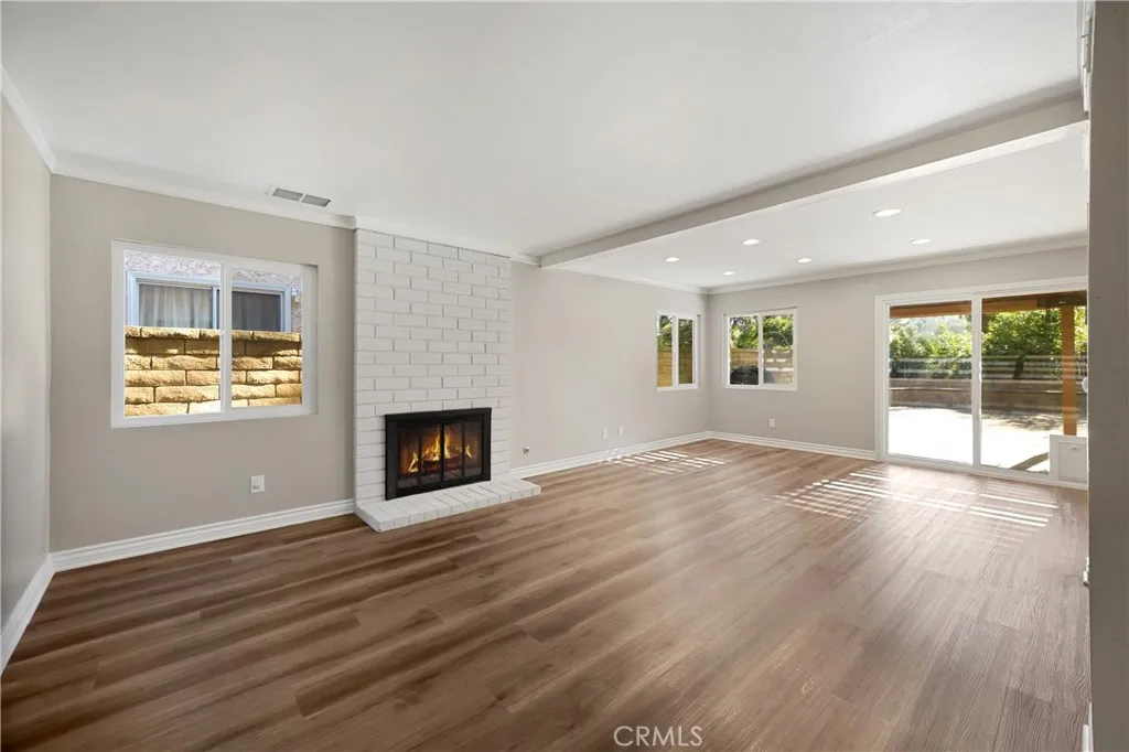 1 Country Wood Drive, Phillips Ranch, California 92408 home-pic-9