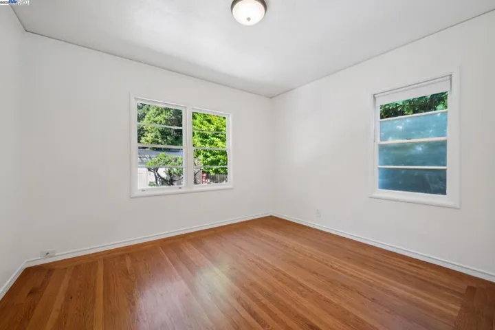 1658 Gouldin Rd, Oakland, California 94611