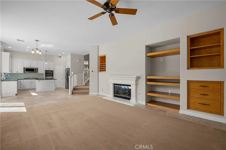Family Room/Kitchen Combo