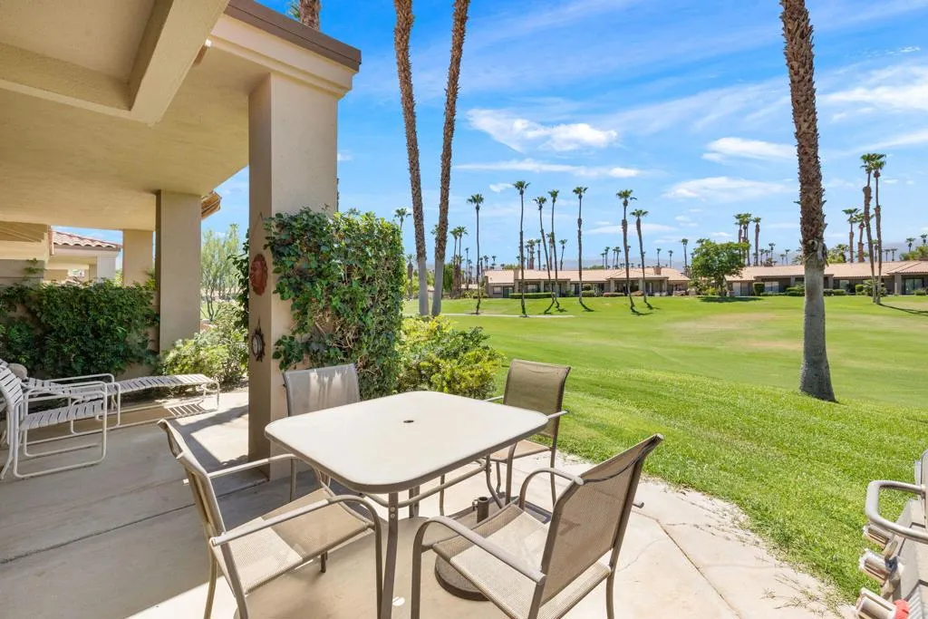 38915 Wisteria Drive, Palm Desert, California 92211 home-pic-35