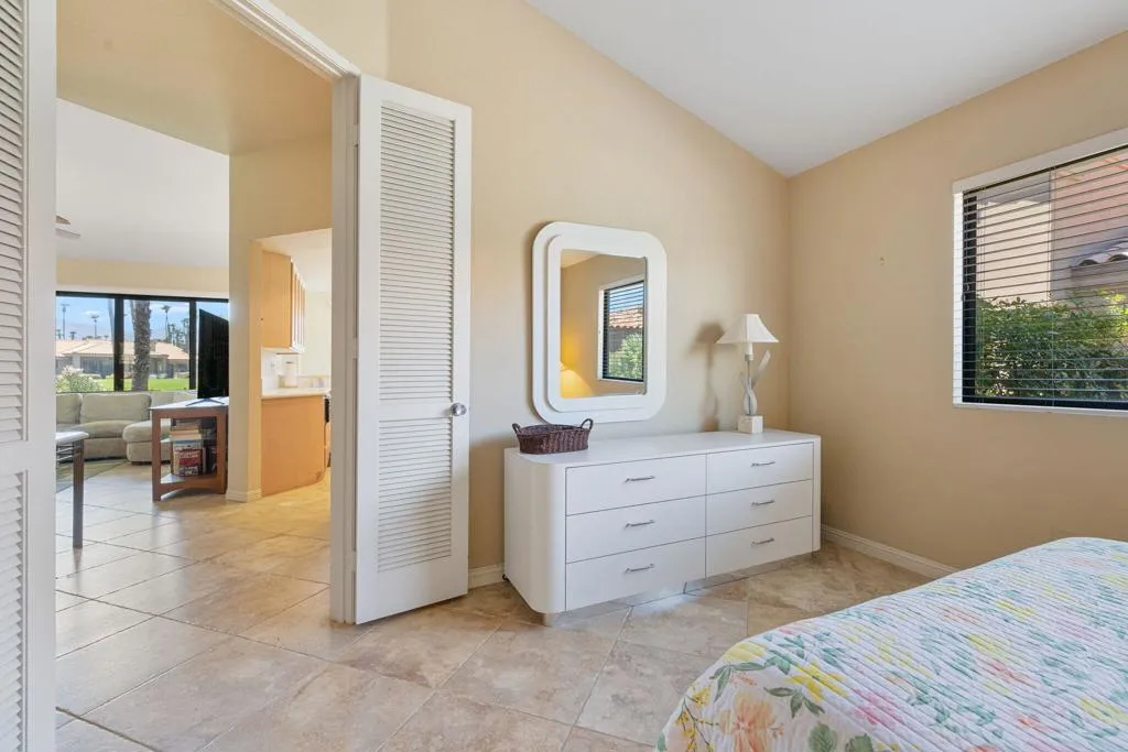 38915 Wisteria Drive, Palm Desert, California 92211 home-pic-22