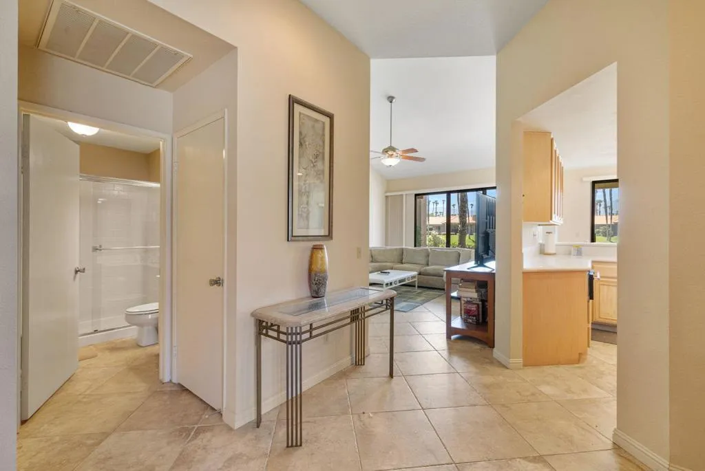 38915 Wisteria Drive, Palm Desert, California 92211 home-pic-7
