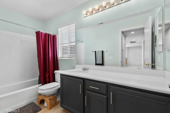 Upstairs Bathroom