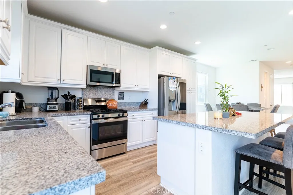 12634 Berenda Street, Victorville, California 92394 home-pic-6