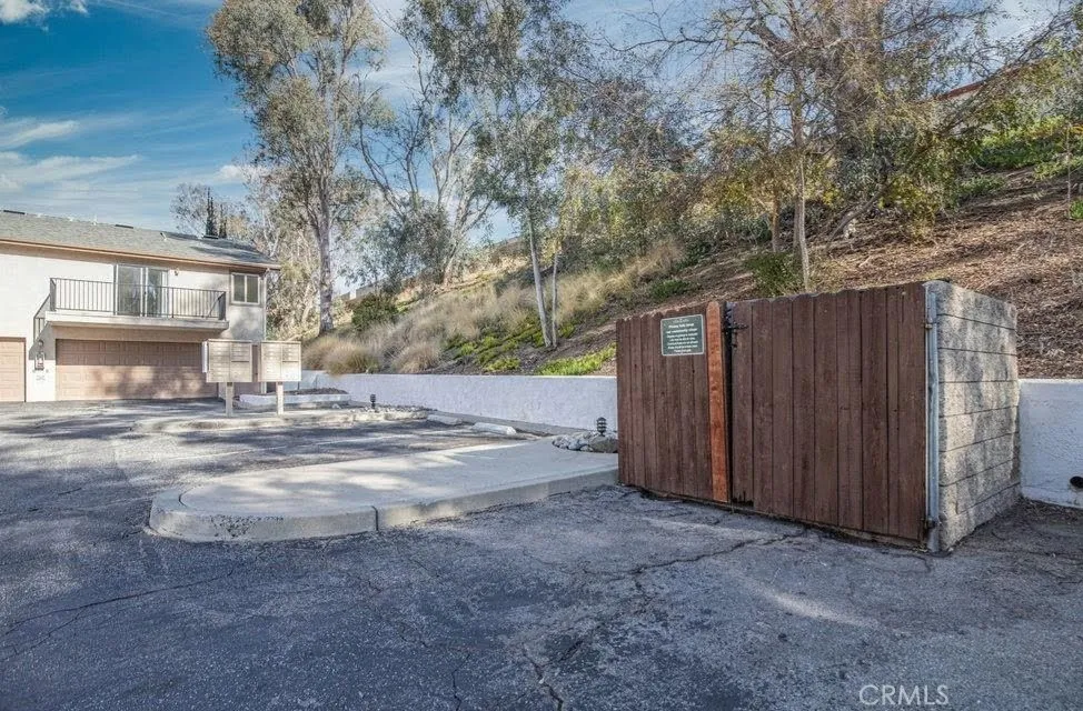 28491 Via Princesa B, Murrieta, California 92563 home-pic-18