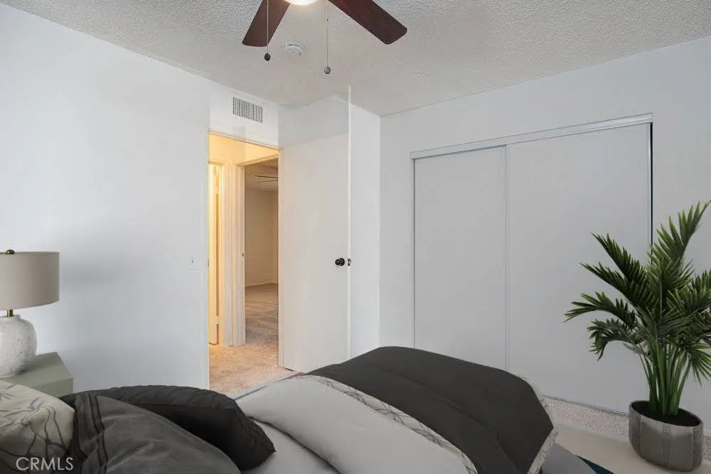 28491 Via Princesa B, Murrieta, California 92563 home-pic-12