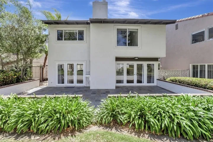 304 Vista Trucha, Newport Beach, California 92660