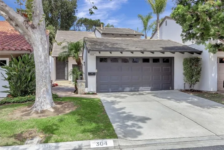 304 Vista Trucha, Newport Beach, California 92660