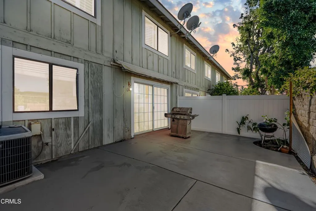 327 Wynn Court, Thousand Oaks, California 91362 home-pic-30