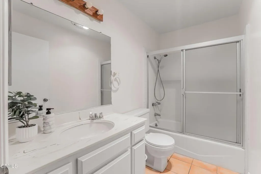 327 Wynn Court, Thousand Oaks, California 91362 home-pic-21