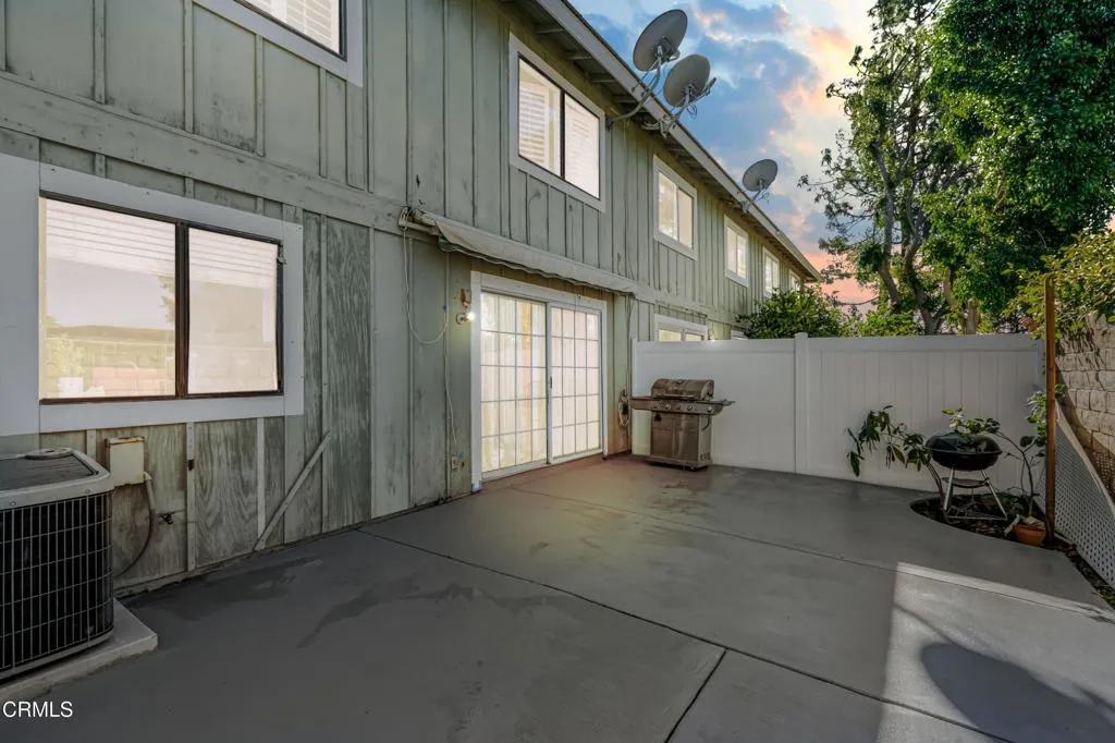 327 Wynn Court, Thousand Oaks, California 91362 home-pic-28