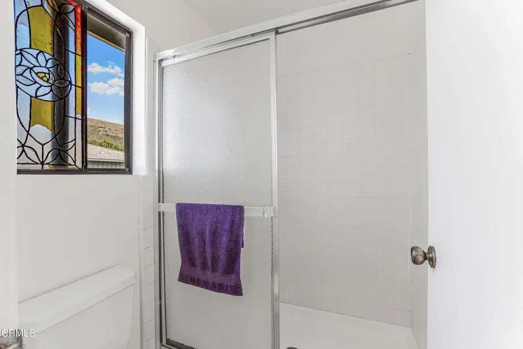 327 Wynn Court, Thousand Oaks, California 91362 home-pic-16