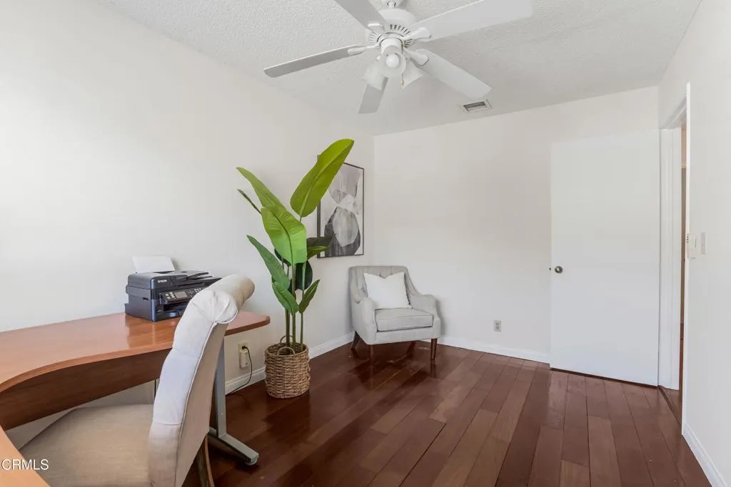 327 Wynn Court, Thousand Oaks, California 91362 home-pic-22