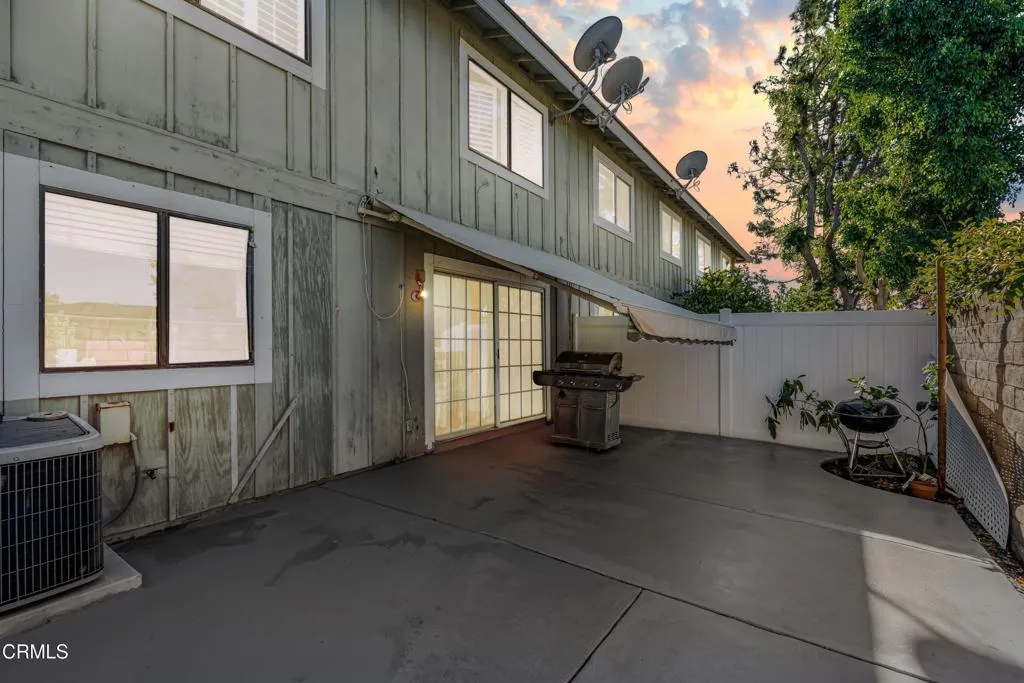 327 Wynn Court, Thousand Oaks, California 91362 home-pic-31