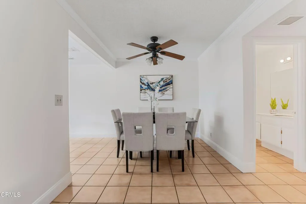 327 Wynn Court, Thousand Oaks, California 91362 home-pic-6