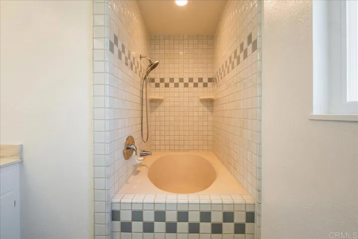 1344 Morro Road, Fallbrook, California 92028