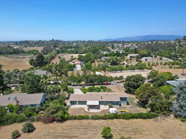 1344 Morro Road, Fallbrook, California 92028