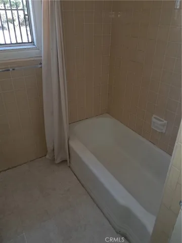 222 N Buena Vista Avenue, Corona, California 92882