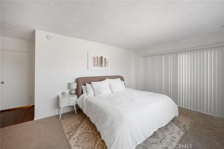 1301 17th Street 105, Santa Monica, California 90404