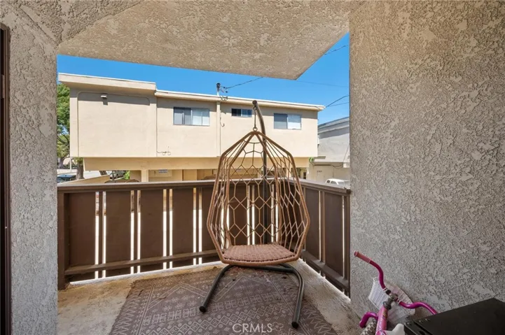 1301 17th Street 105, Santa Monica, California 90404