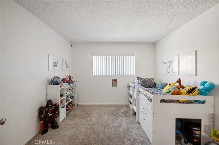 1301 17th Street 105, Santa Monica, California 90404