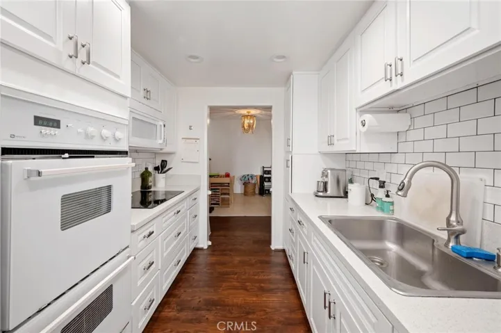 1301 17th Street 105, Santa Monica, California 90404