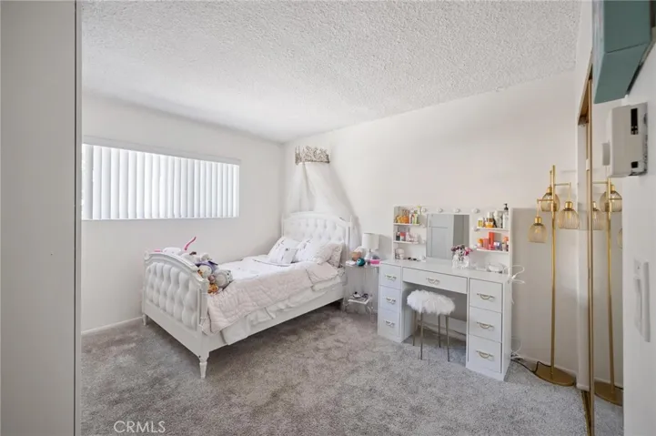 1301 17th Street 105, Santa Monica, California 90404